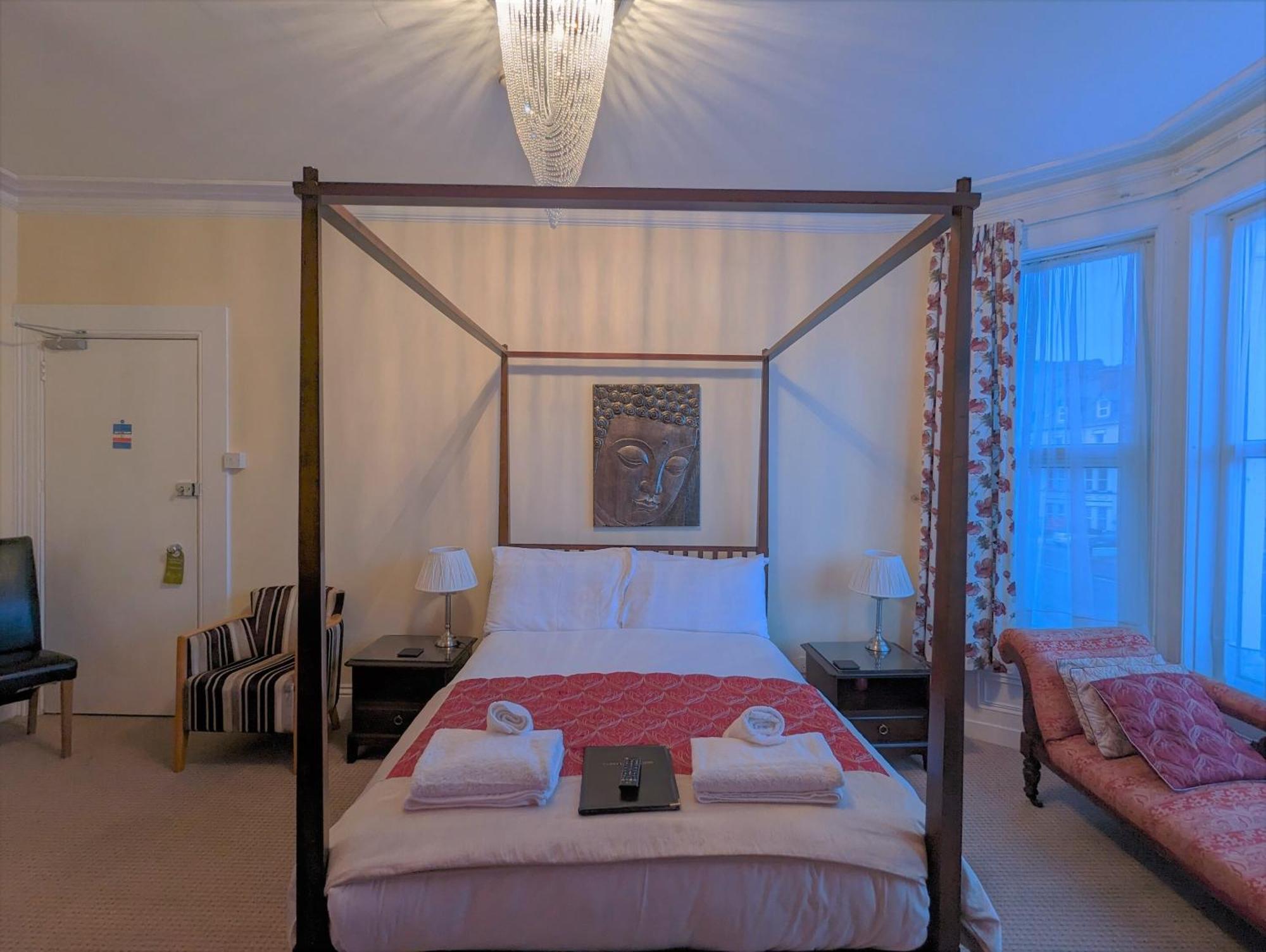 The Senarth Bed and Breakfast Llandudno Buitenkant foto