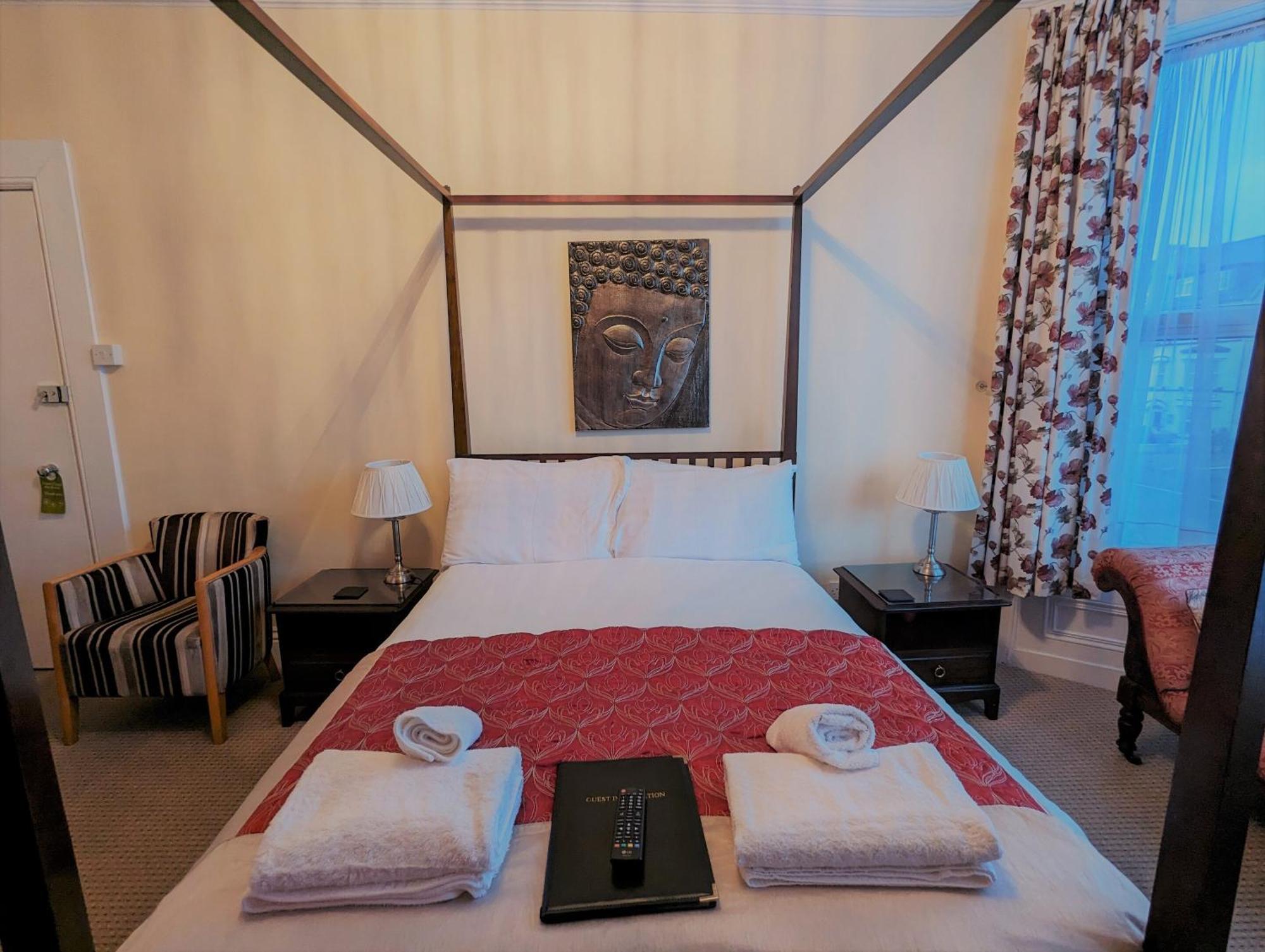 The Senarth Bed and Breakfast Llandudno Buitenkant foto