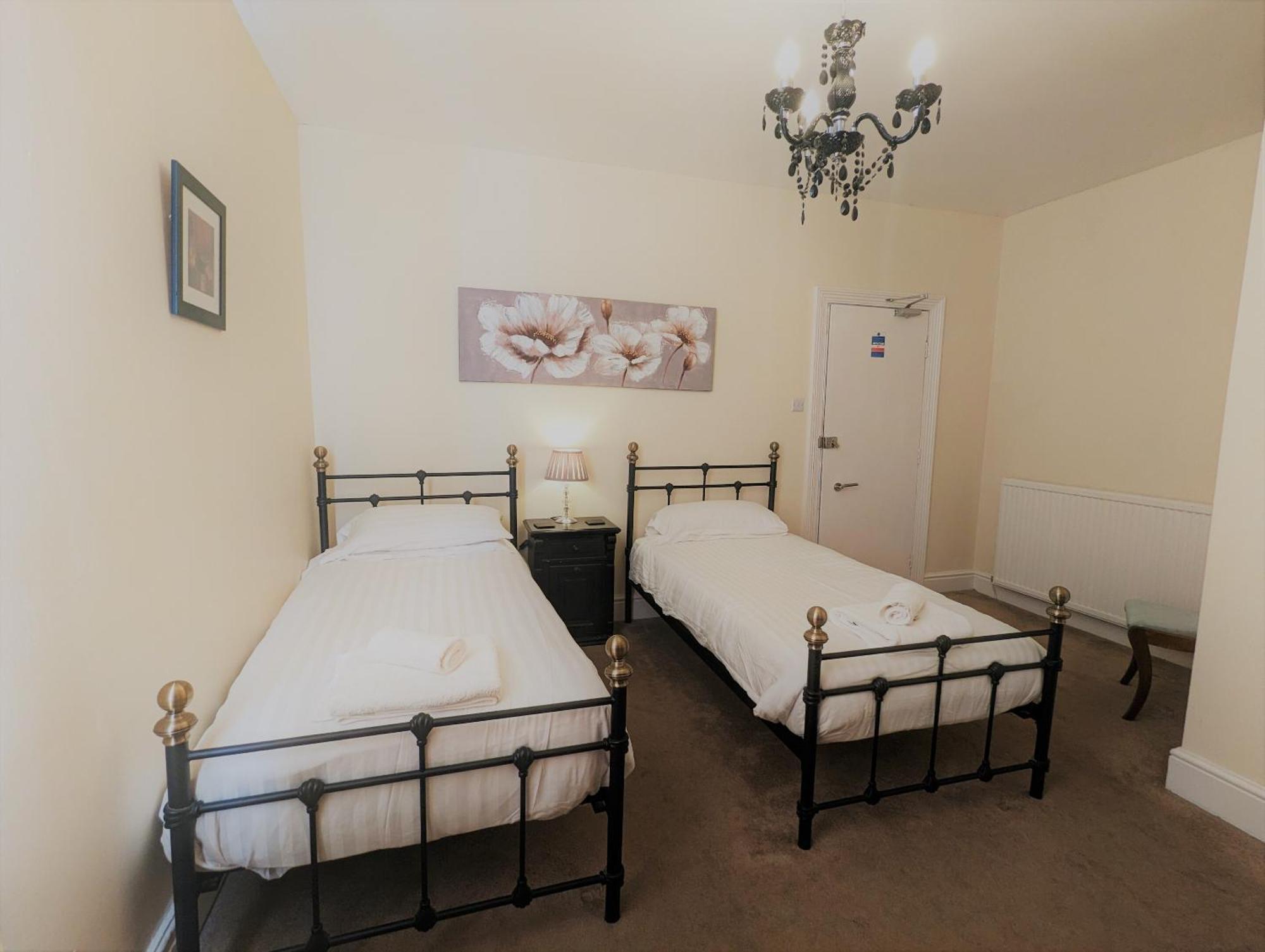 The Senarth Bed and Breakfast Llandudno Buitenkant foto
